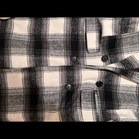 Plaid long coat! - Picture 4 of 4